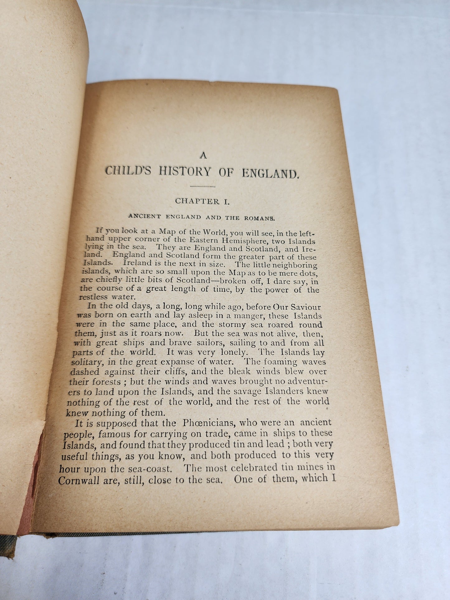 Child's History Of England by Charles Dickens